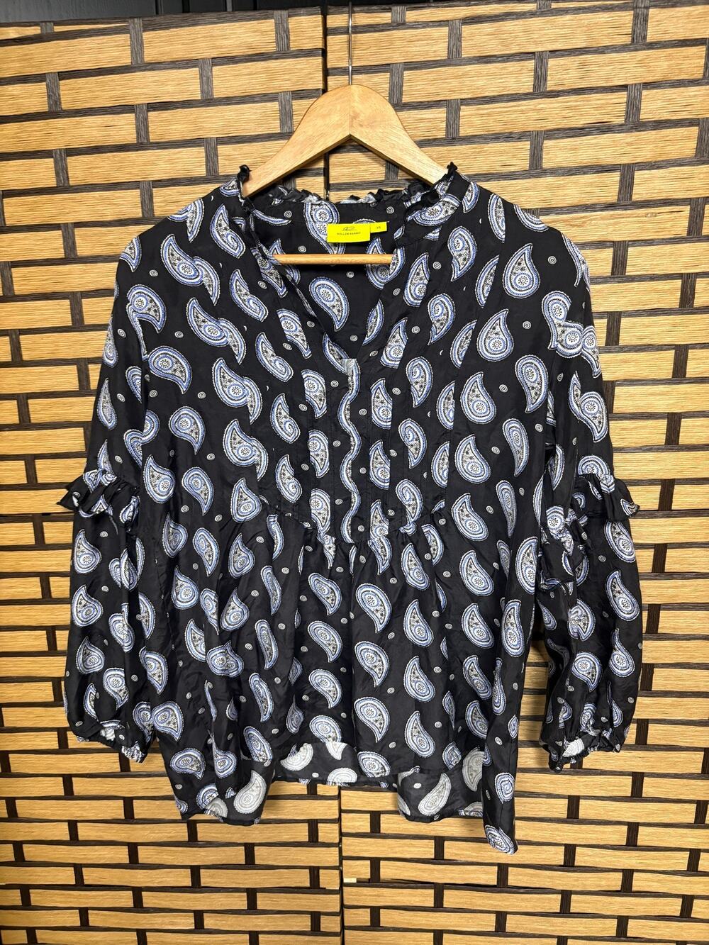 Roller Rabbit Gray Silk Blouse XS